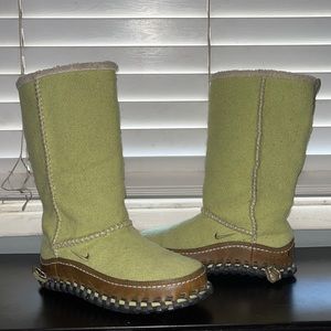 Nike ACG Retro Boots Puddle Resistant